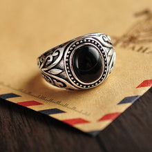 Load image into Gallery viewer, MetJakt Natural Agate/Garnet Ring with Ancient